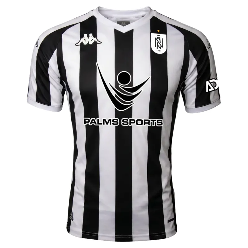 Neftçi PFK ev forması